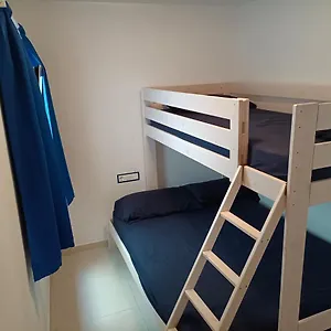 Completo En Apartamento Cadaqués